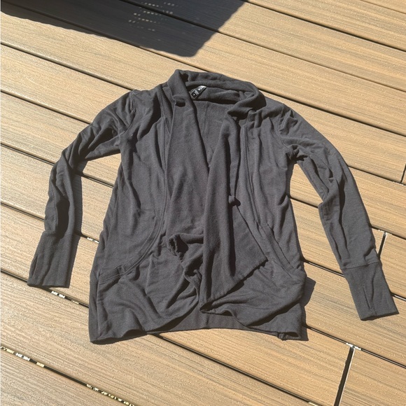 Athleta Black Knit Top/Wrap - Picture 1 of 6